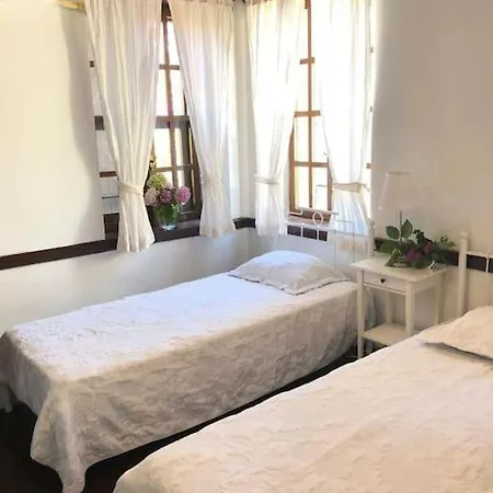 Original Stone House With Patio In The City Center Villa Alaçatı